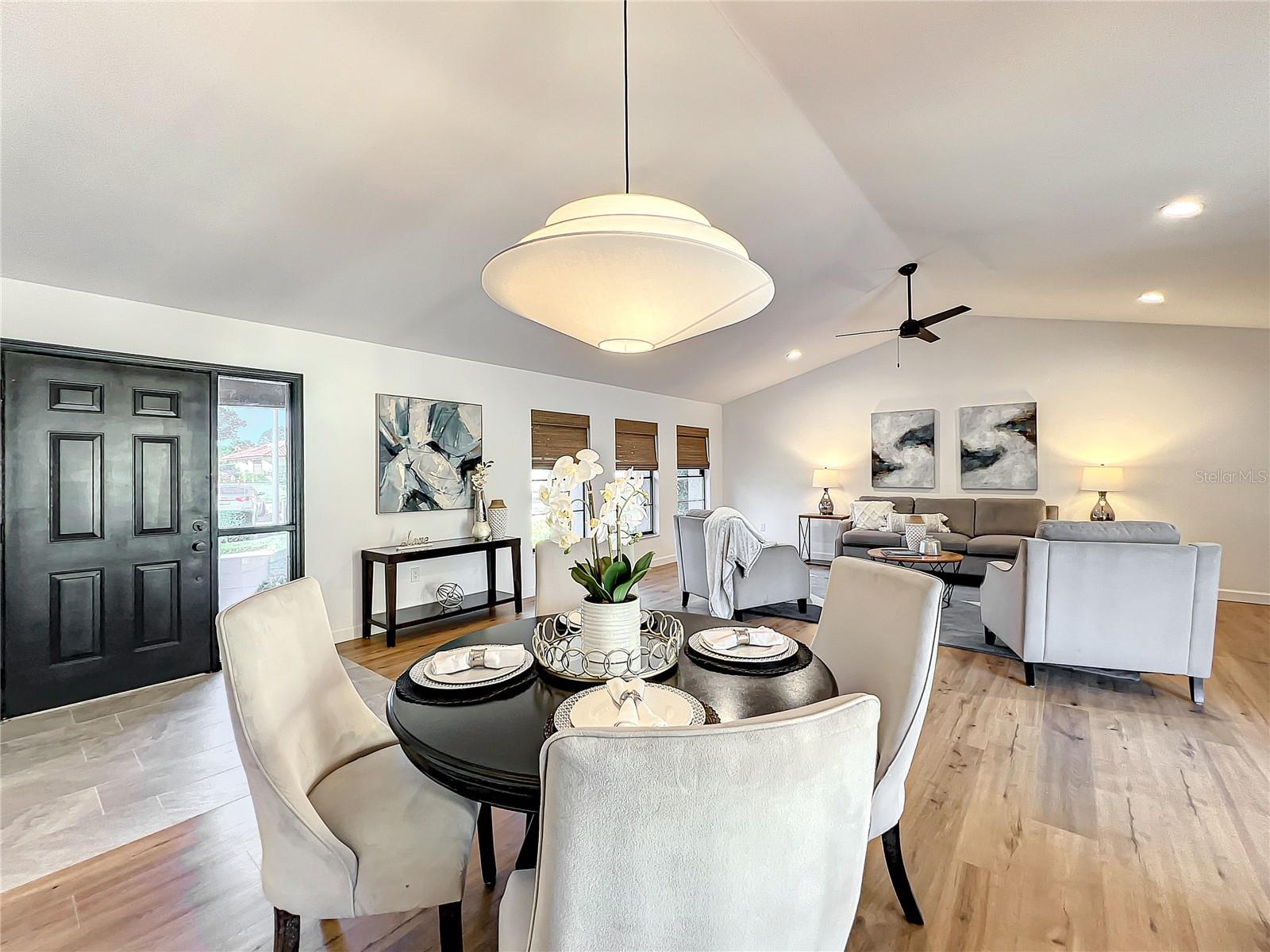 GRANADA VILLAS PH 01 - Residential