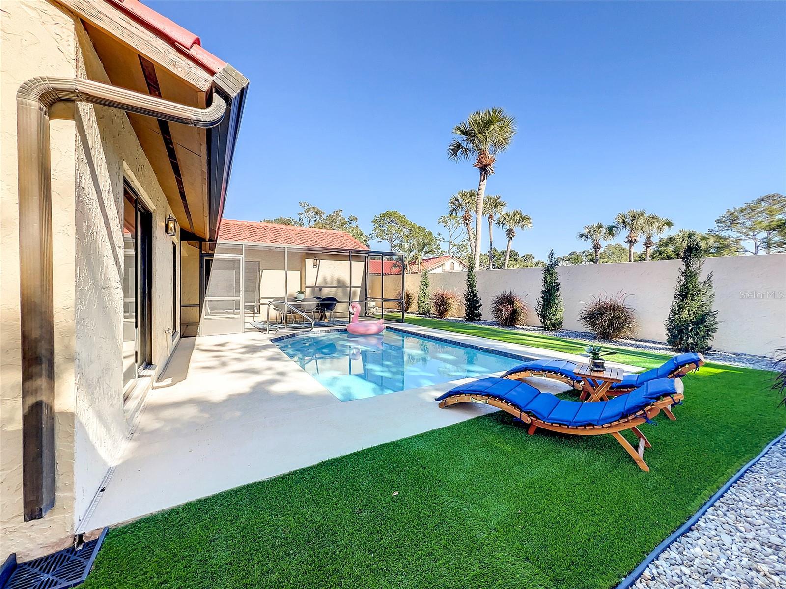 GRANADA VILLAS PH 01 - Residential