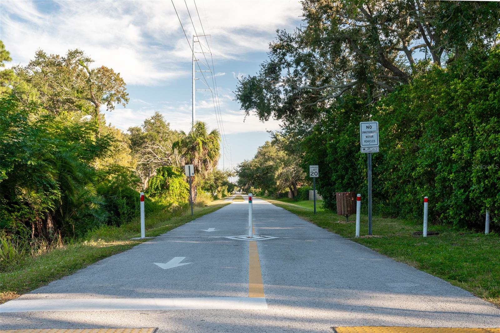 BAY PINES SUB - Land