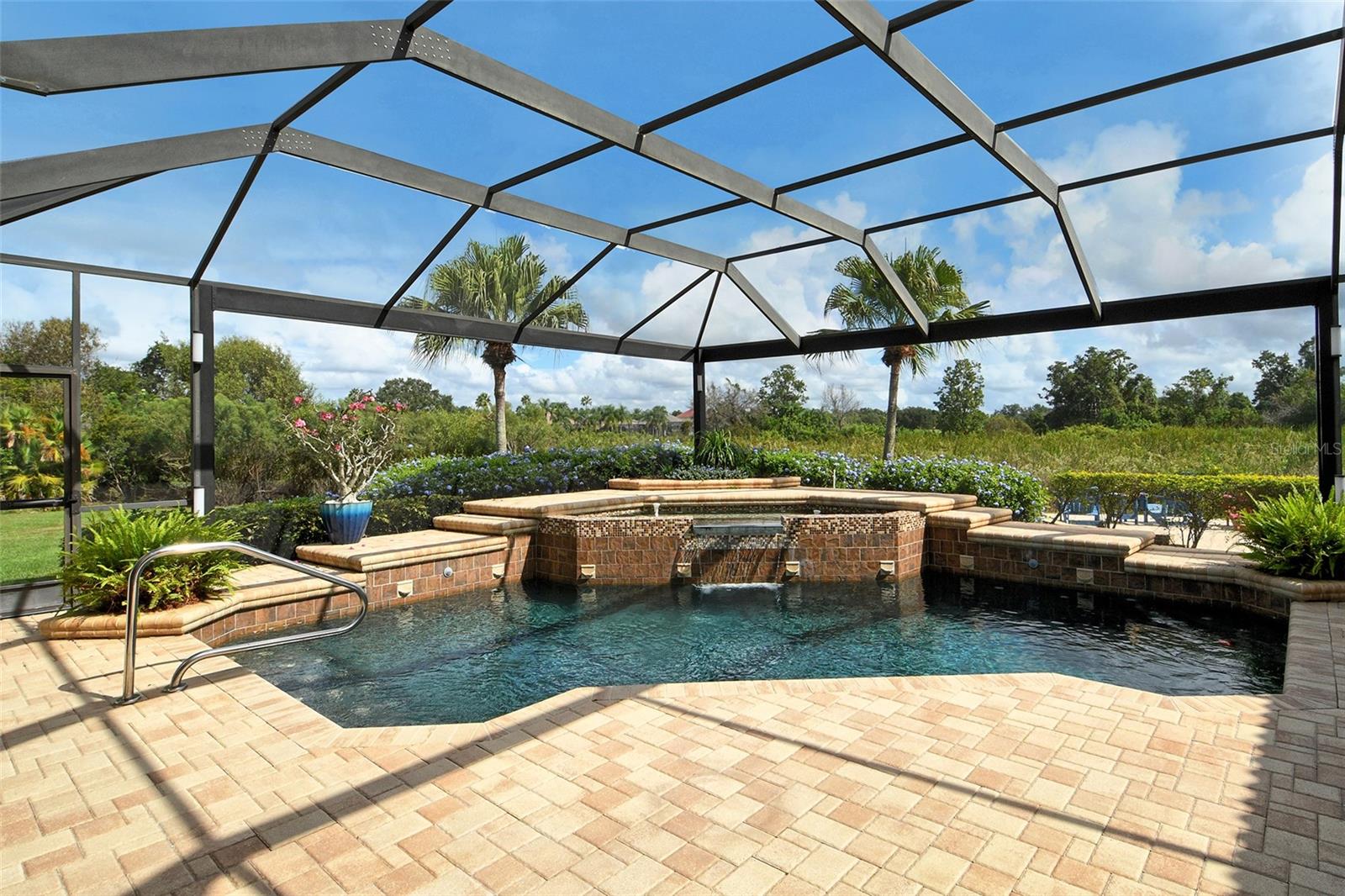 LAKEWOOD RANCH COUNTRY CLUB - Residential