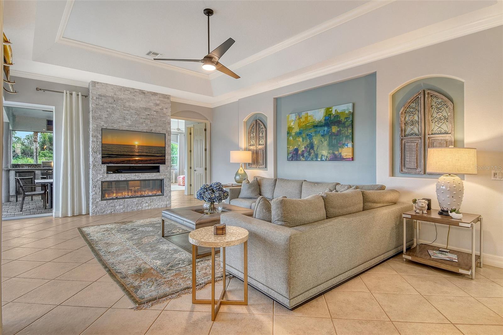 LAKEWOOD RANCH COUNTRY CLUB - Residential
