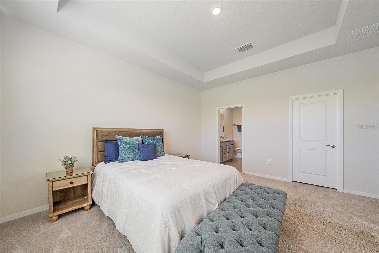 STAR FARMS AT LAKEWOOD RANCH - Residential