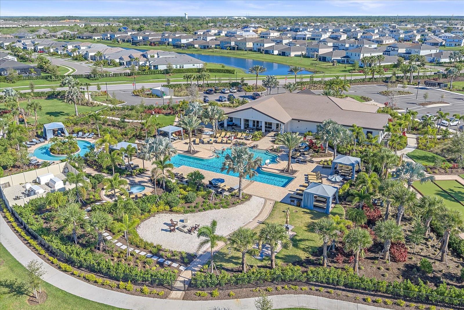 STAR FARMS AT LAKEWOOD RANCH - Residential