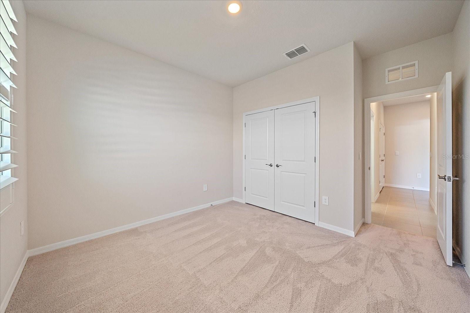 STAR FARMS AT LAKEWOOD RANCH - Residential