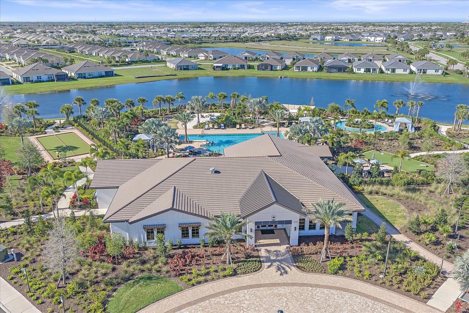 STAR FARMS AT LAKEWOOD RANCH - Residential