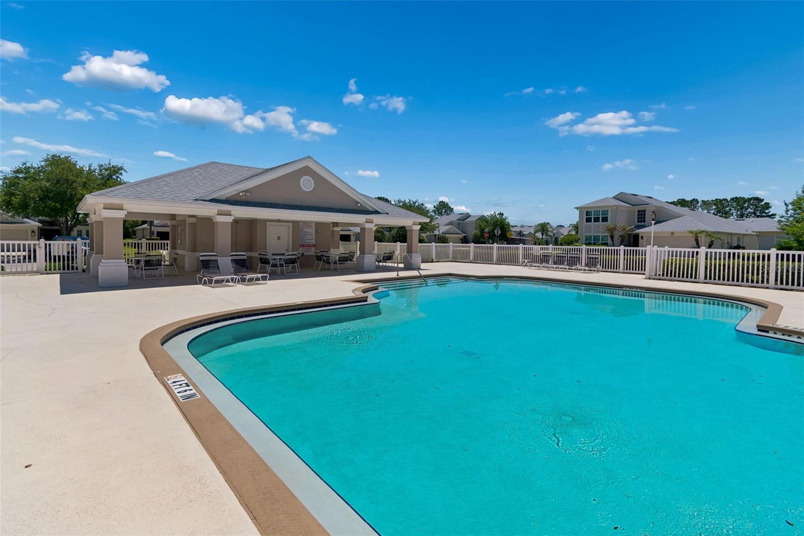 LEXINGTON OAKS VILLAGE 32A 33 - Residential