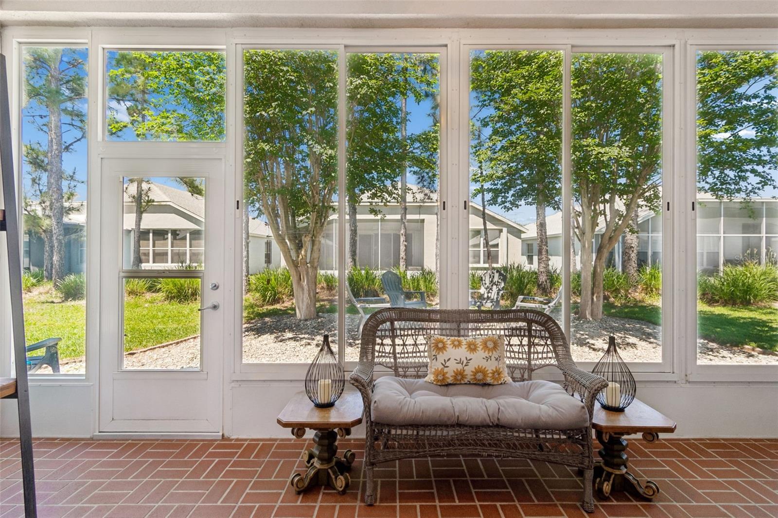 LEXINGTON OAKS VILLAGE 32A 33 - Residential