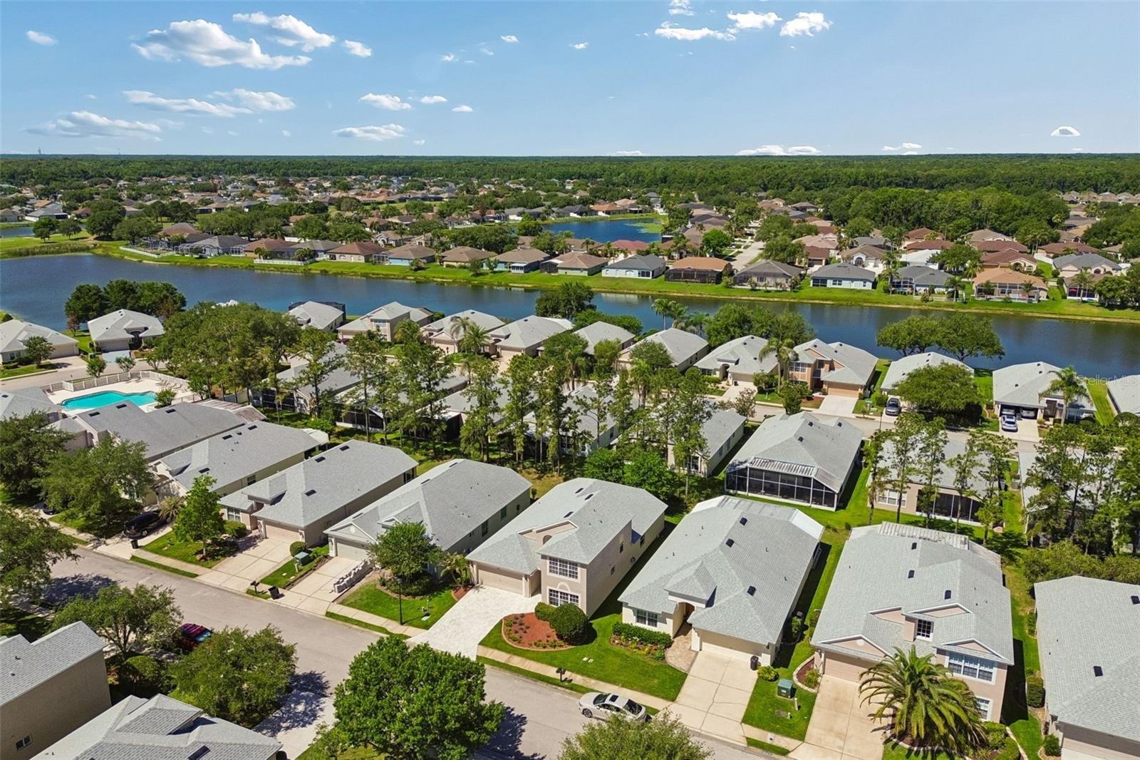 LEXINGTON OAKS VILLAGE 32A 33 - Residential