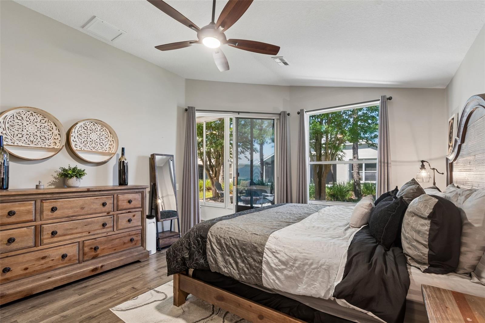LEXINGTON OAKS VILLAGE 32A 33 - Residential