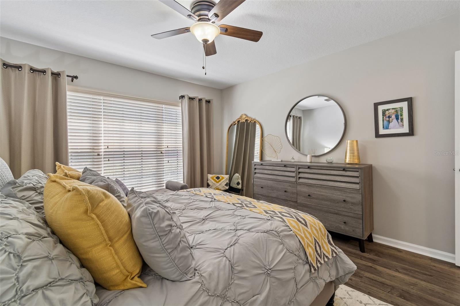 LEXINGTON OAKS VILLAGE 32A 33 - Residential