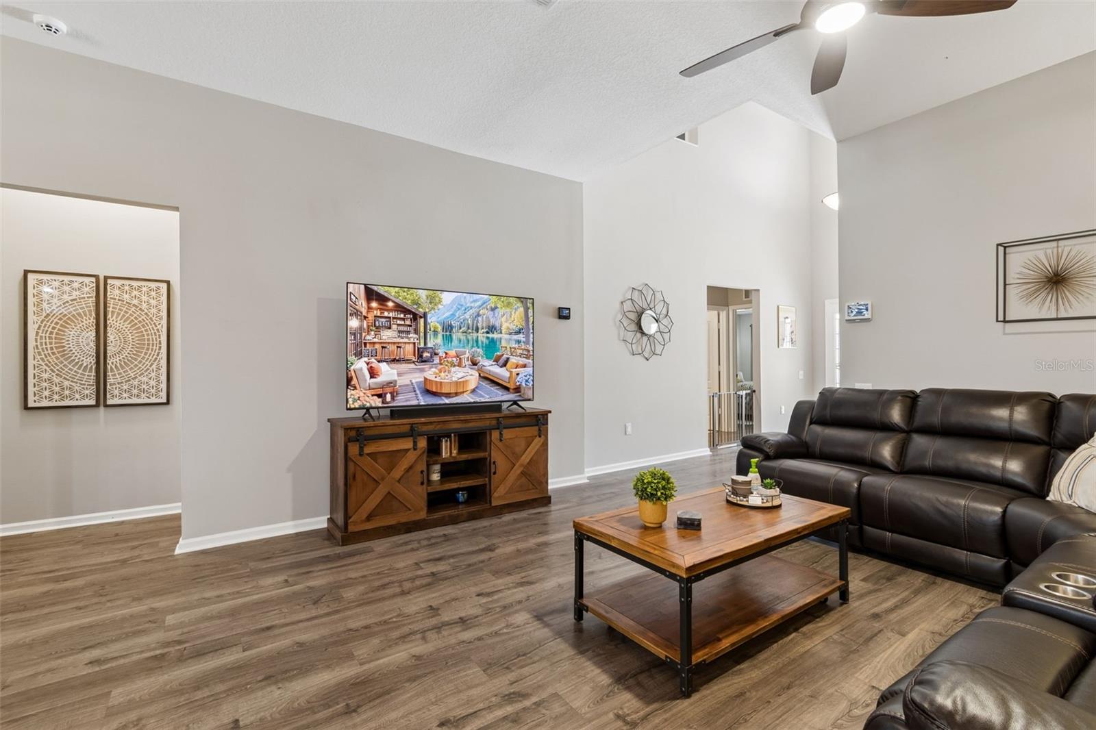 LEXINGTON OAKS VILLAGE 32A 33 - Residential