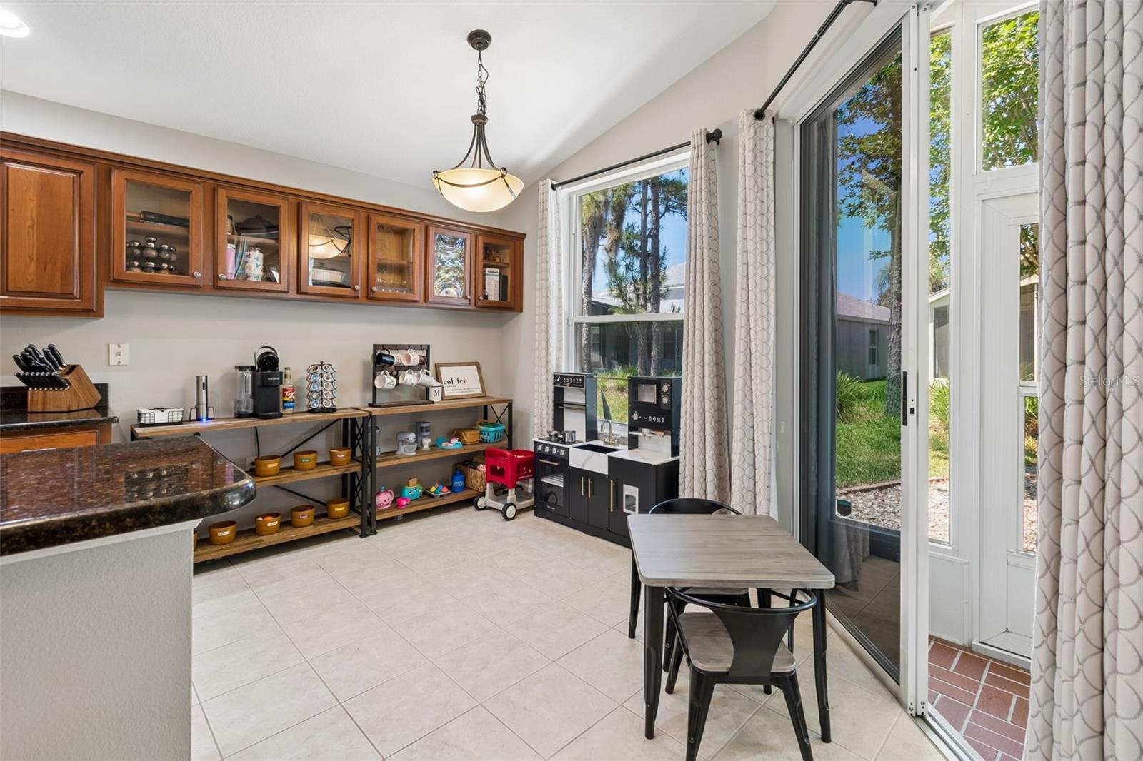 LEXINGTON OAKS VILLAGE 32A 33 - Residential