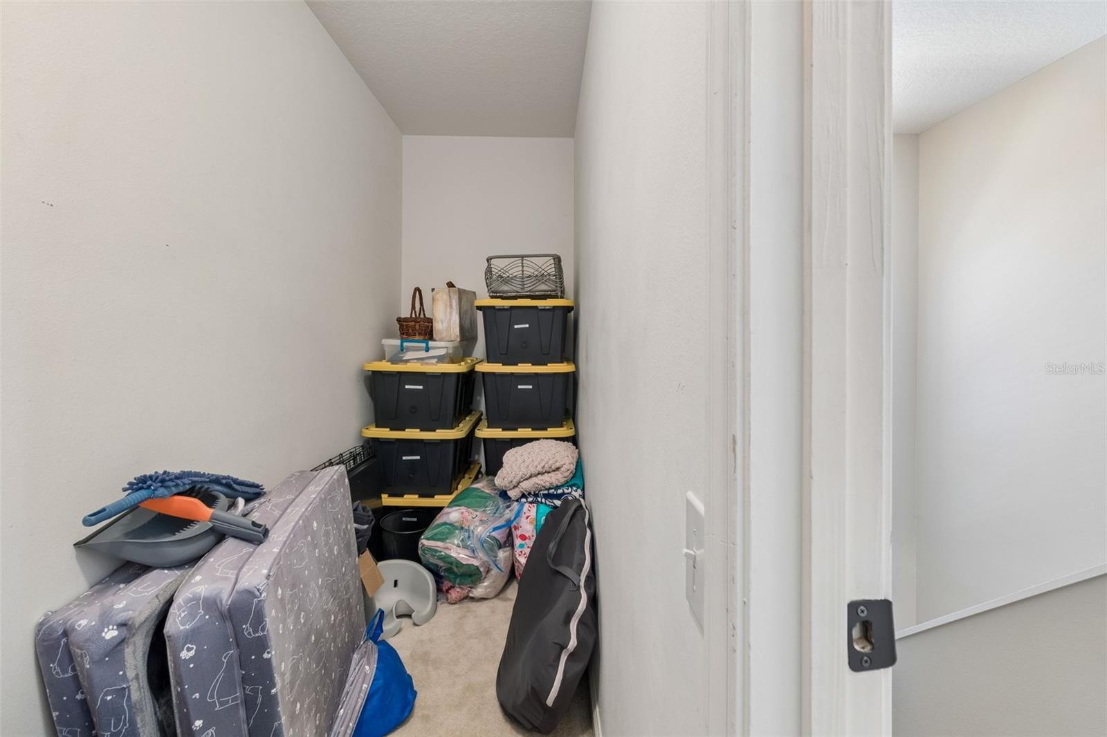 LEXINGTON OAKS VILLAGE 32A 33 - Residential