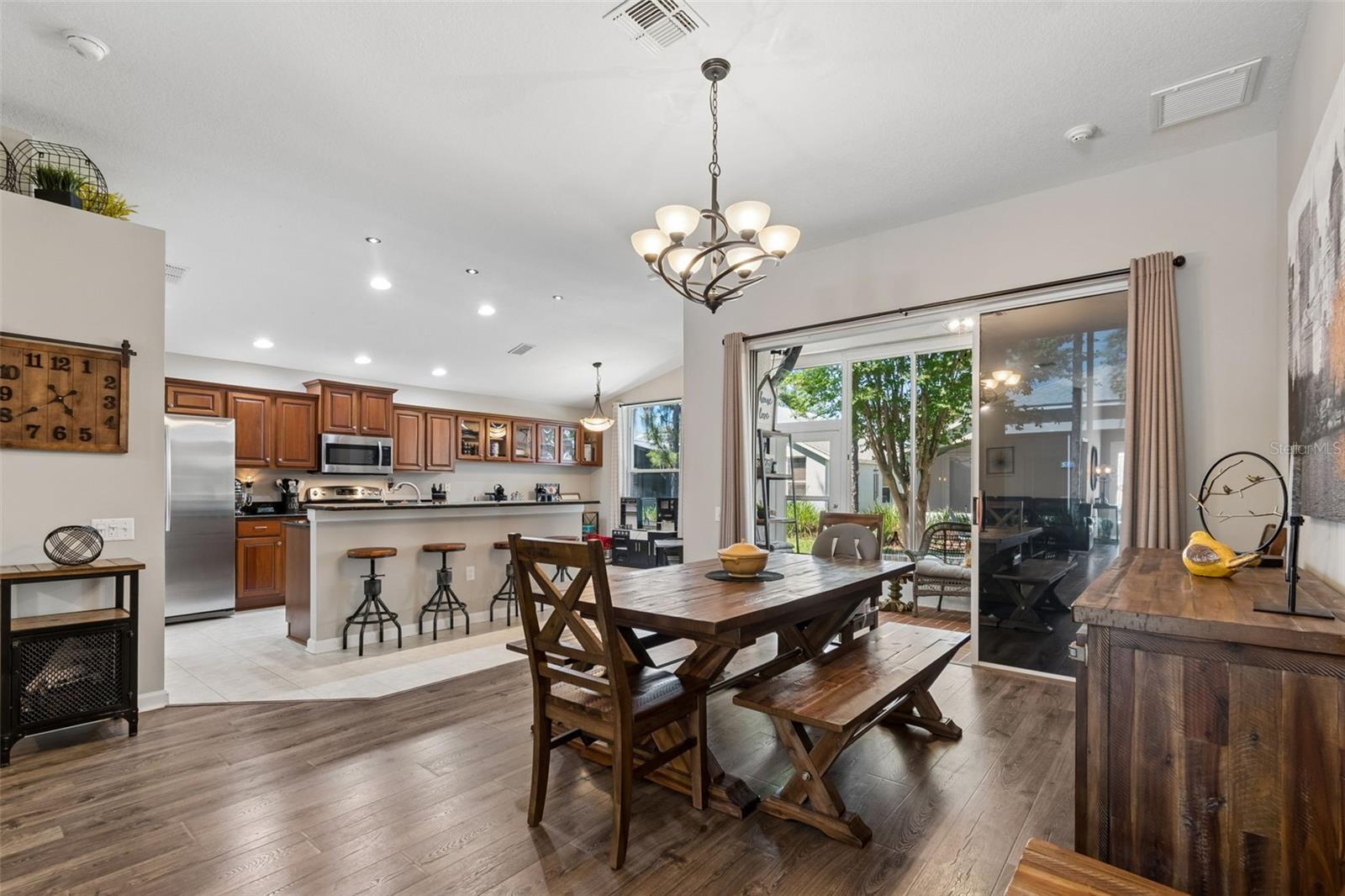 LEXINGTON OAKS VILLAGE 32A 33 - Residential