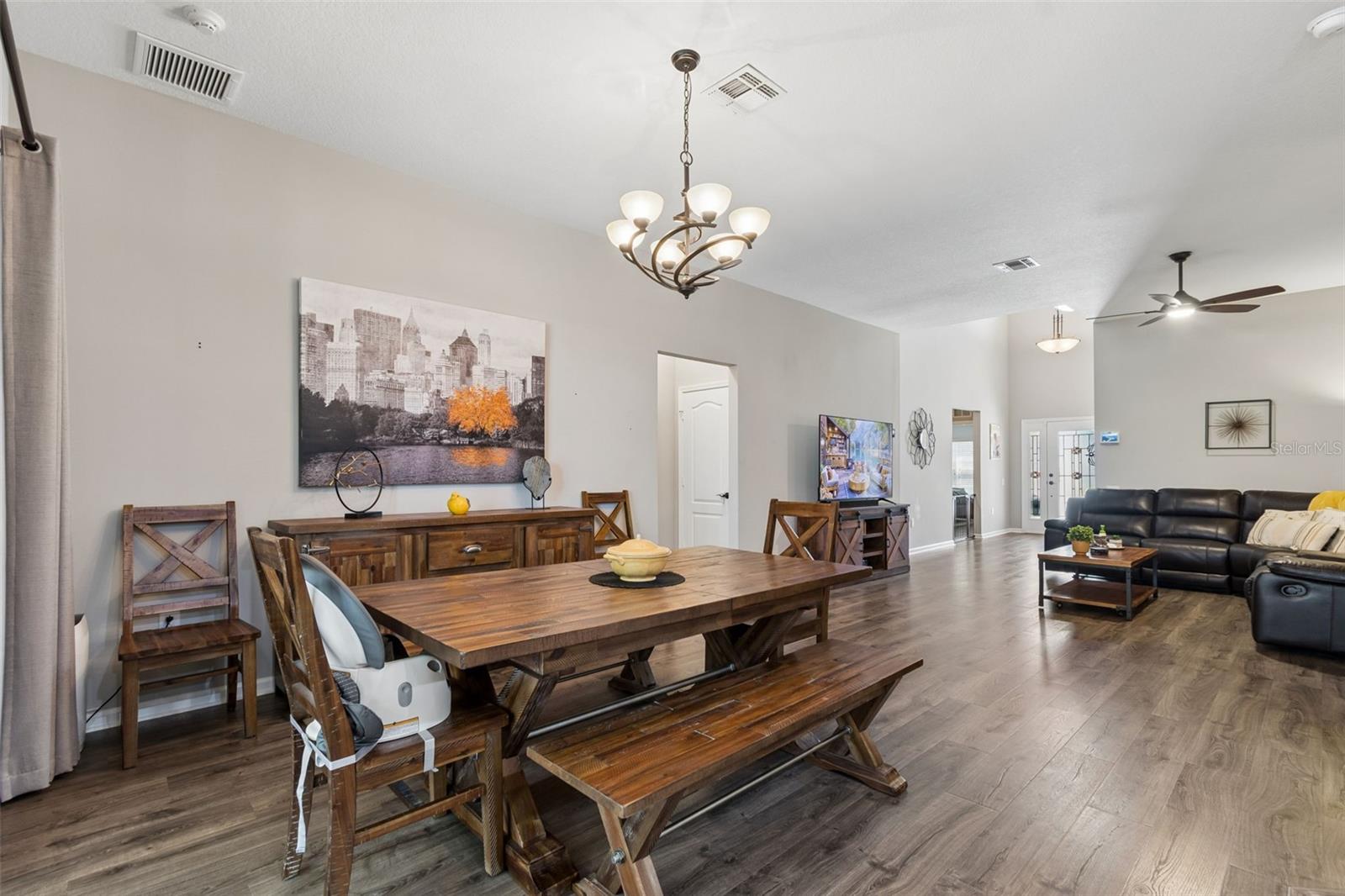 LEXINGTON OAKS VILLAGE 32A 33 - Residential