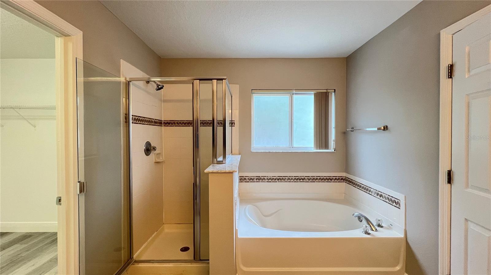 SUNRISE LAKES PH III SUB - Residential