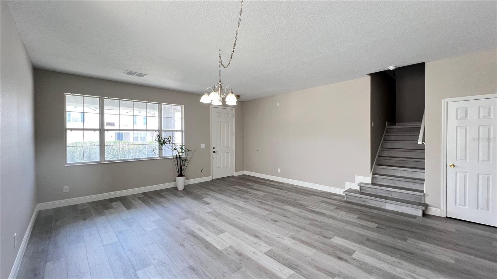 SUNRISE LAKES PH III SUB - Residential