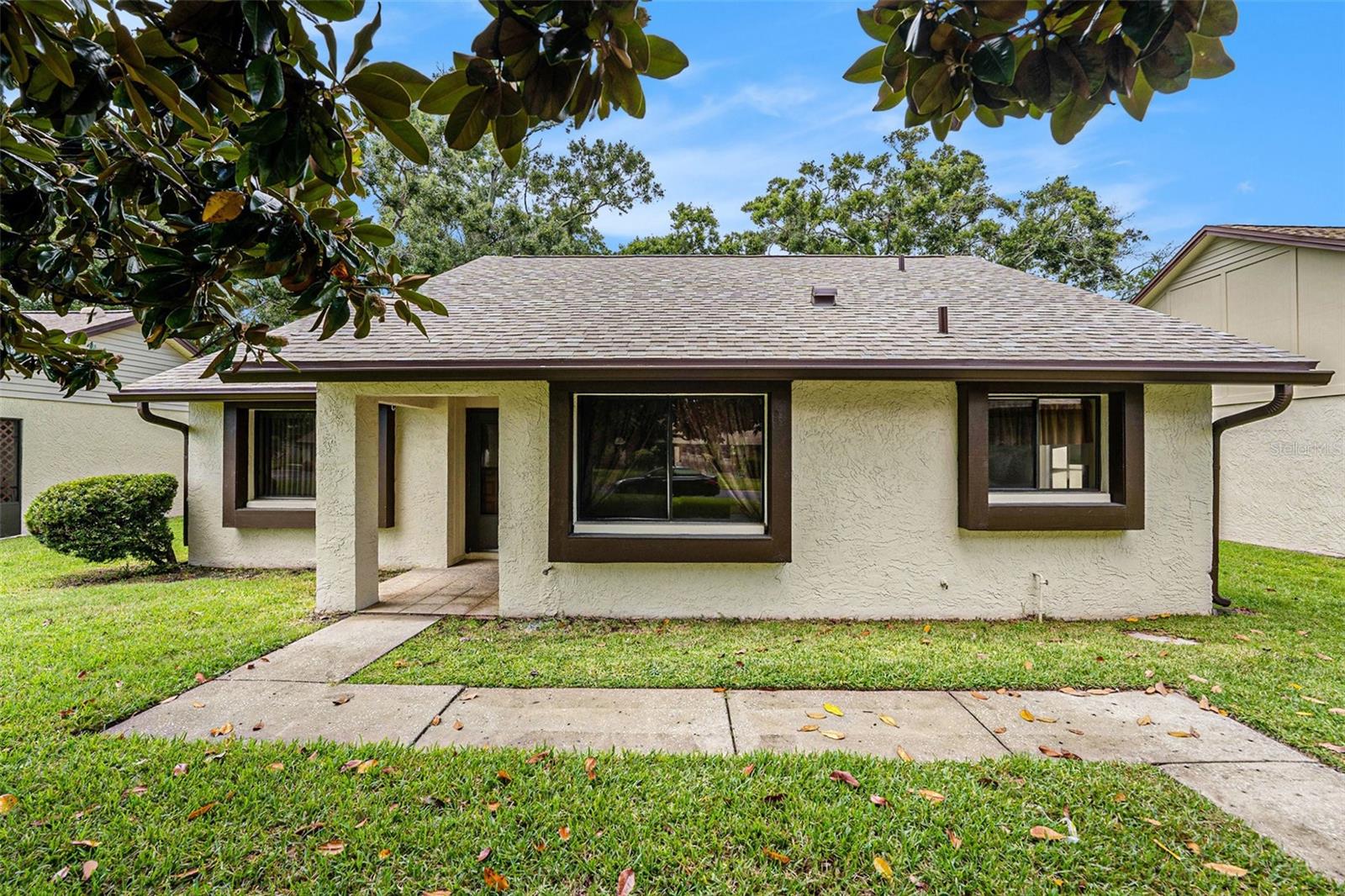 2218 BAY BERRY LANE