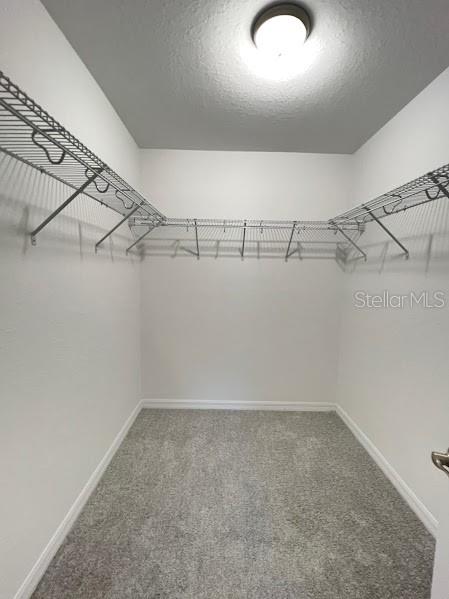 ROLLING RANCH ESTATE - Residential Lease