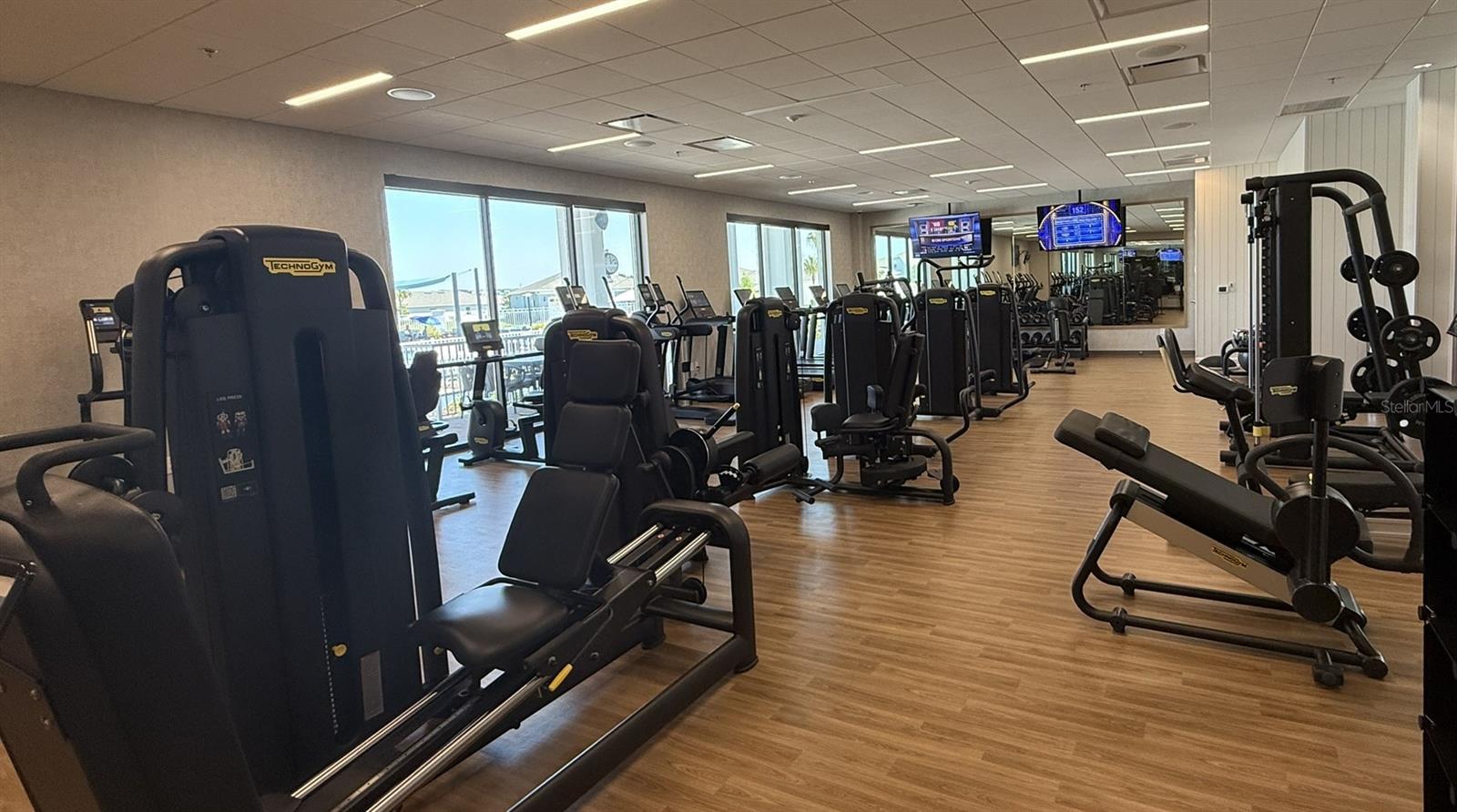 DEL WEBB OASIS - Residential