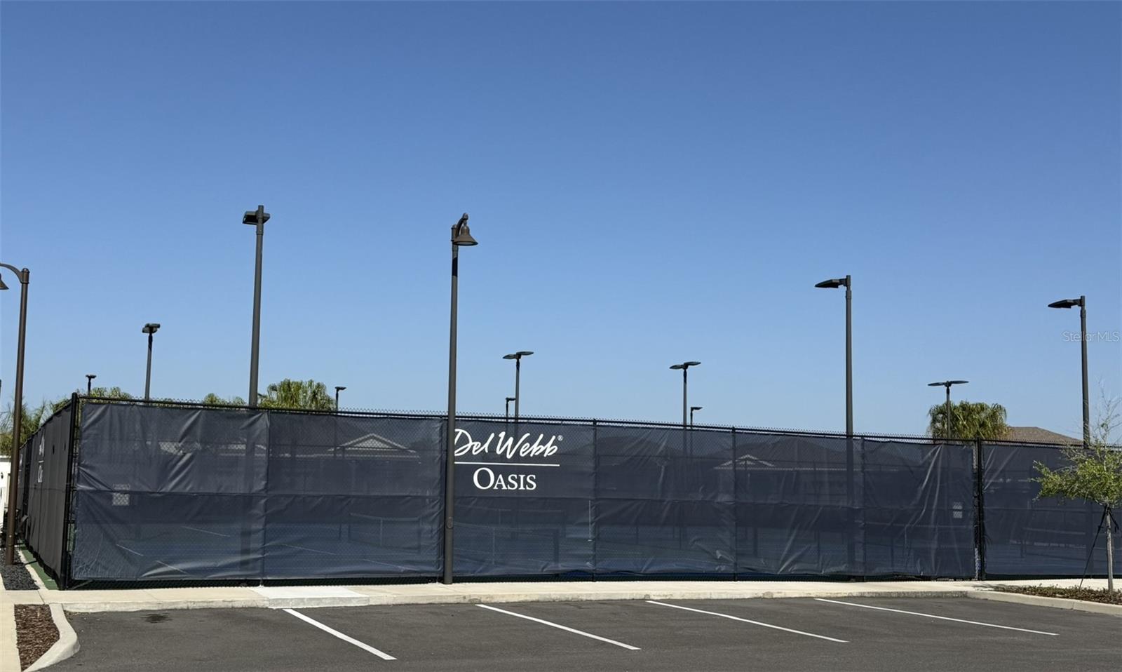 DEL WEBB OASIS - Residential