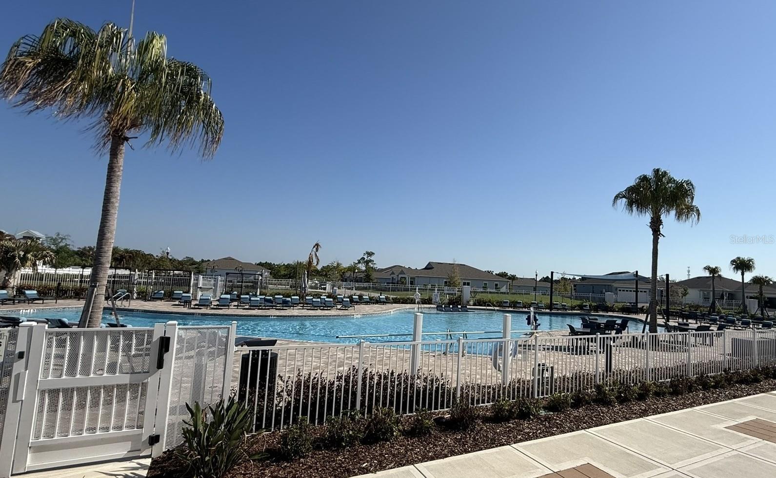 DEL WEBB OASIS - Residential