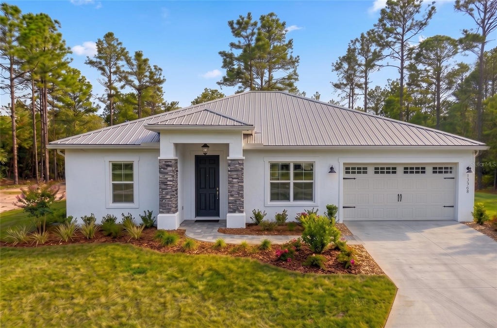 Photo of 5846 SW 209th Court, Dunnellon, FL 34431 (MLS # OM733995)