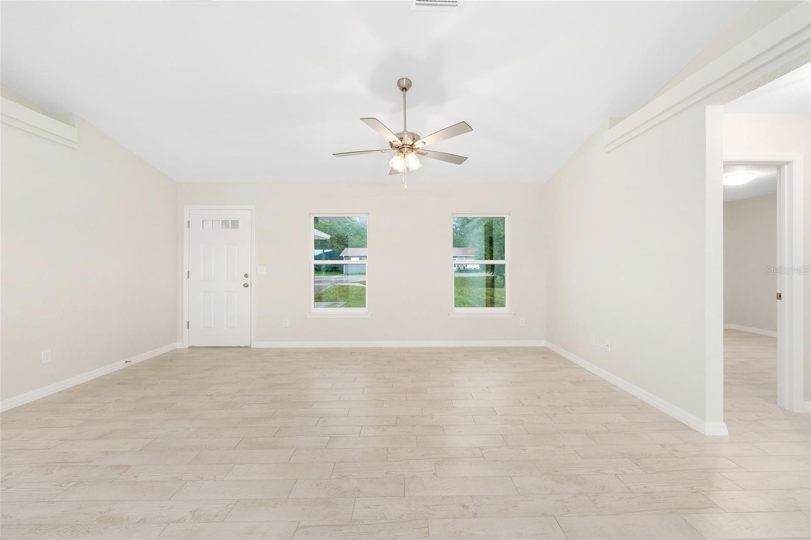 SILVER SPGS SHORES UN 32 - Residential