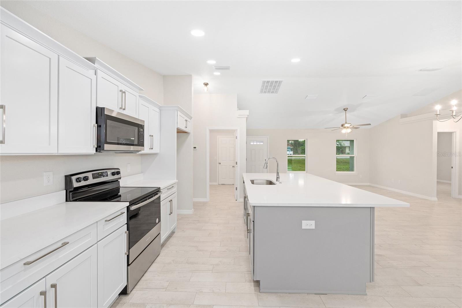 SILVER SPGS SHORES UN 32 - Residential