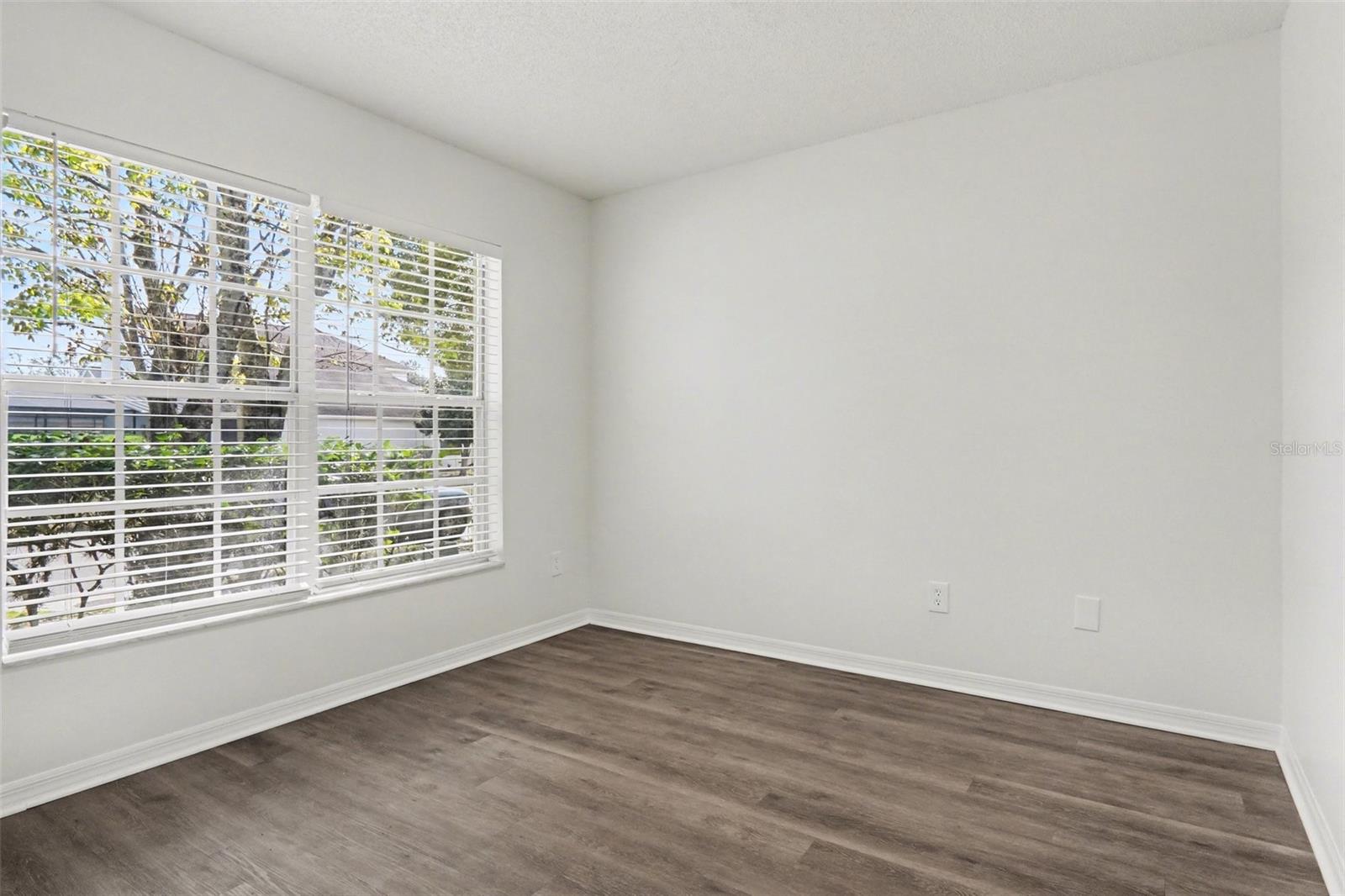 WEKIVA PARK - Residential