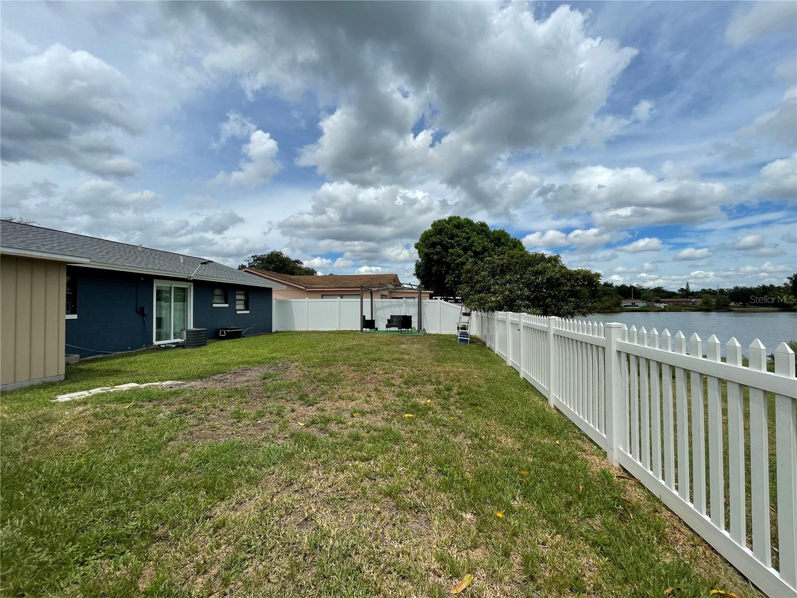 RICHMOND ESTATES - Residential Lease