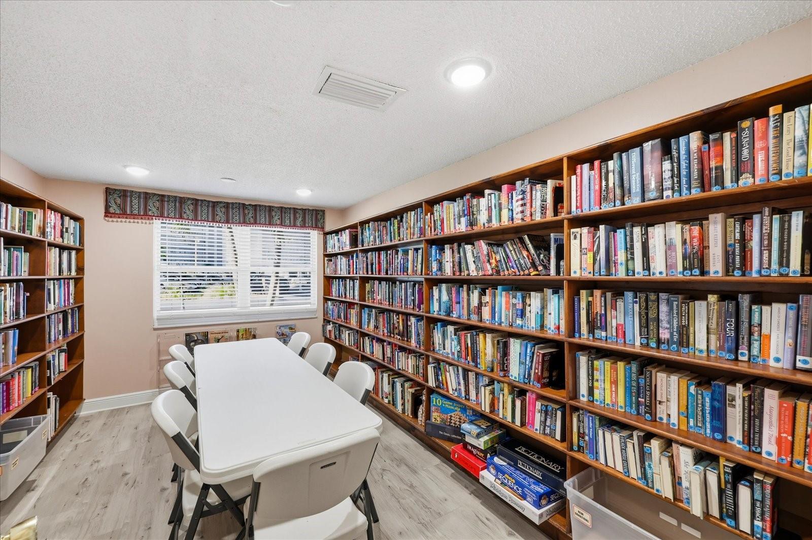 TOWN SHORES OF GULFPORT - Residential