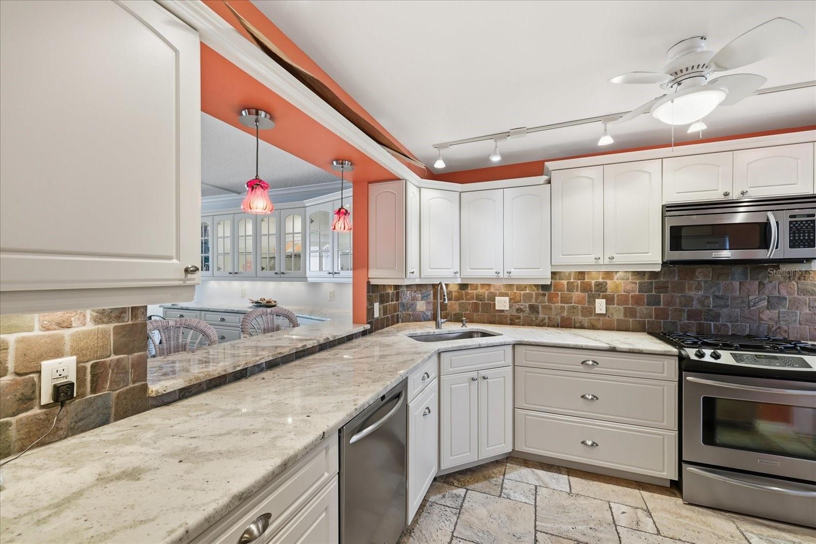 TOWN SHORES OF GULFPORT - Residential