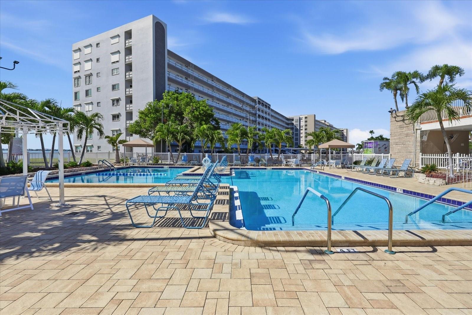 TOWN SHORES OF GULFPORT - Residential