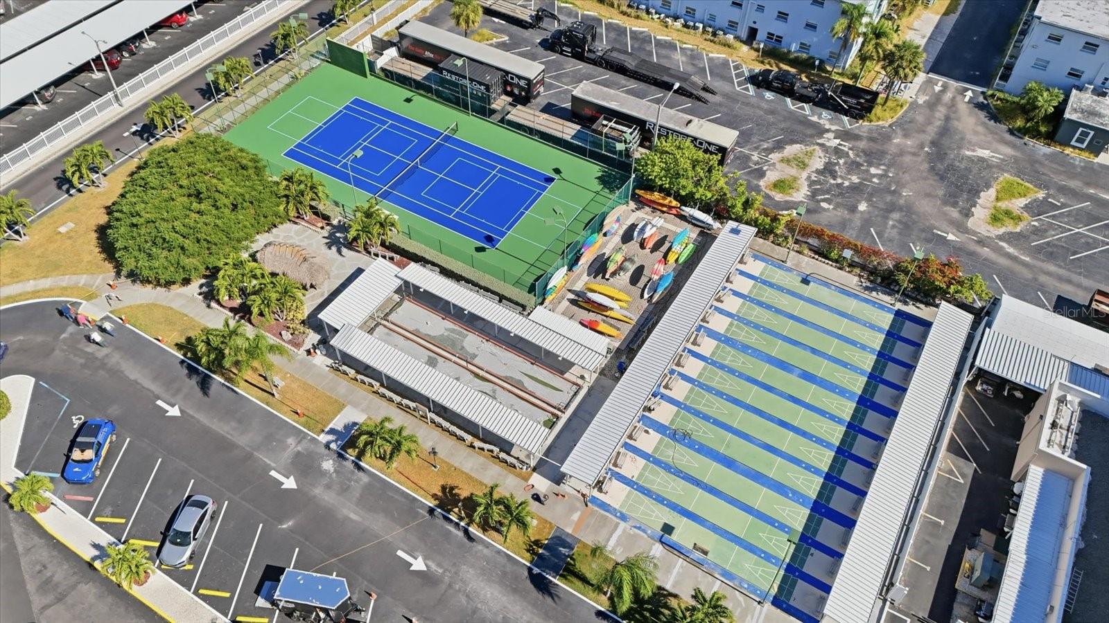 TOWN SHORES OF GULFPORT - Residential