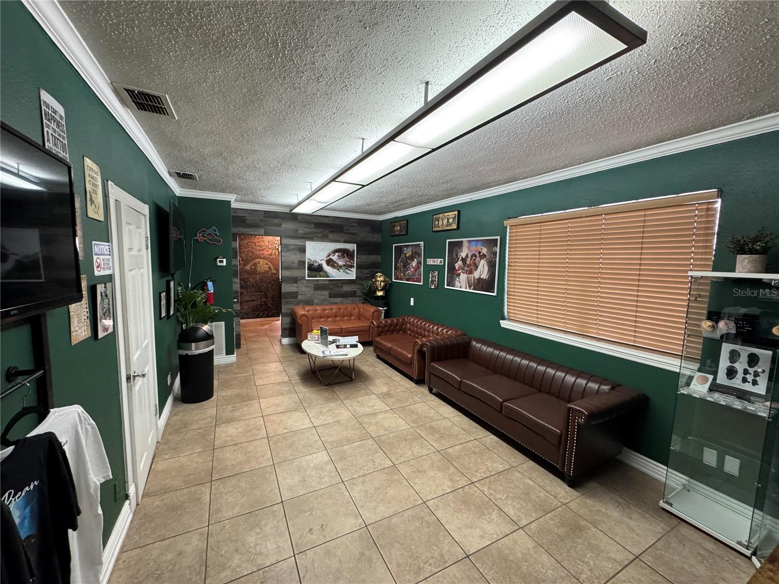 830 HOFFNER AVENUE