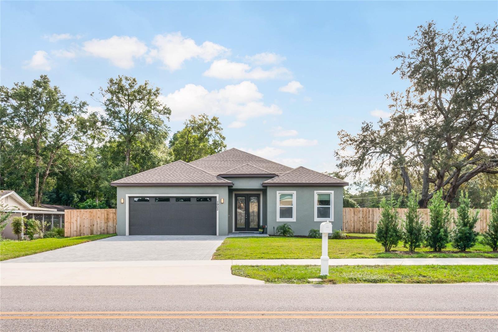 WEKIWA HILLS - Residential