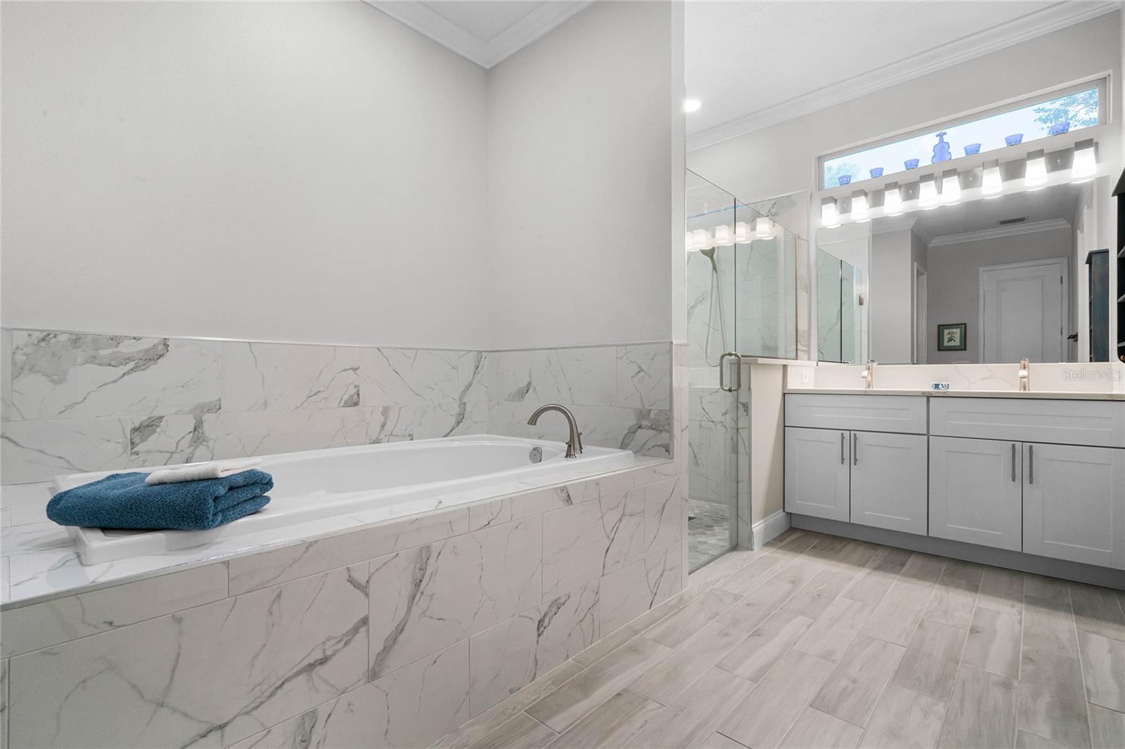 WEKIWA HILLS - Residential