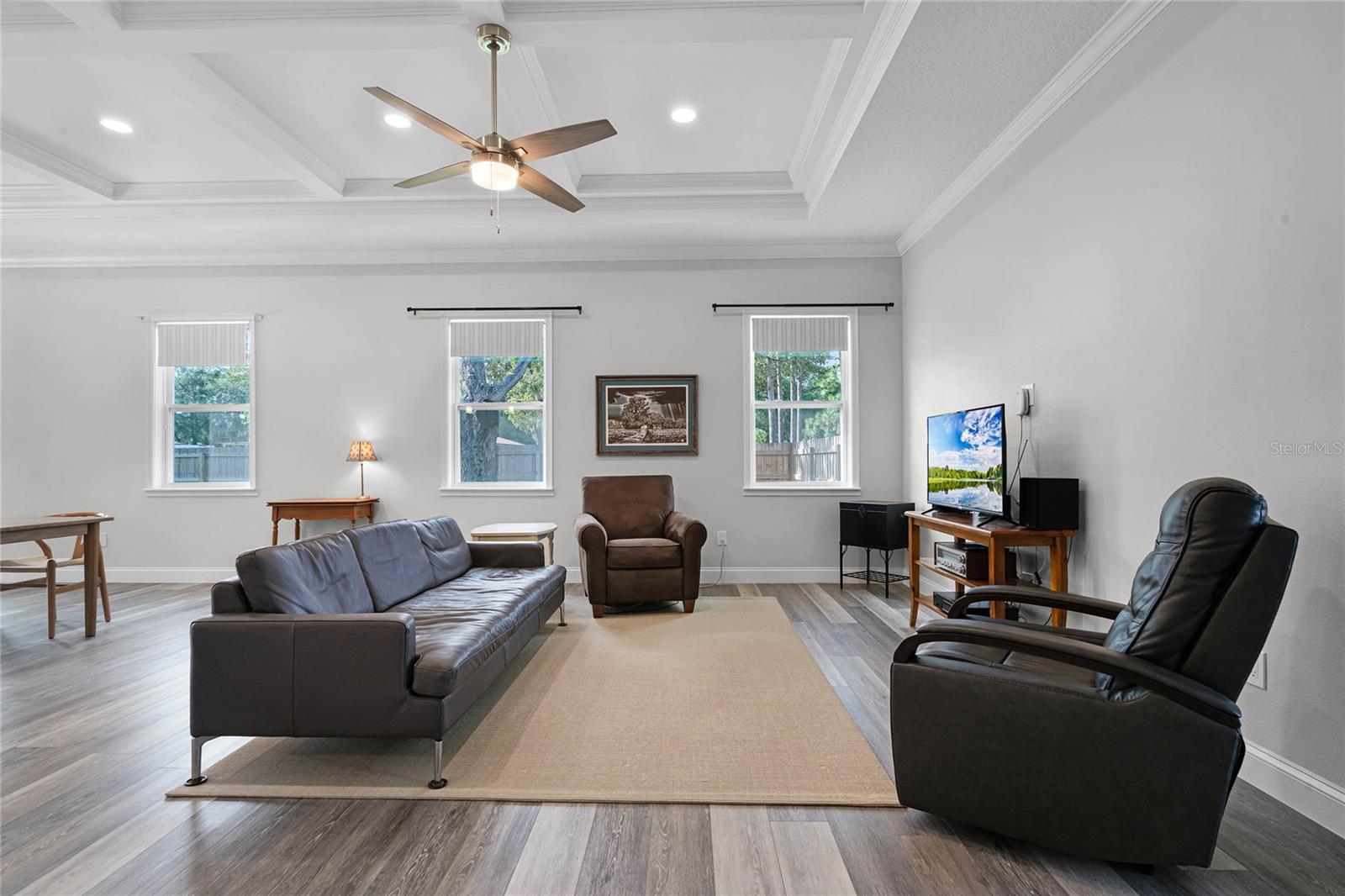 WEKIWA HILLS - Residential