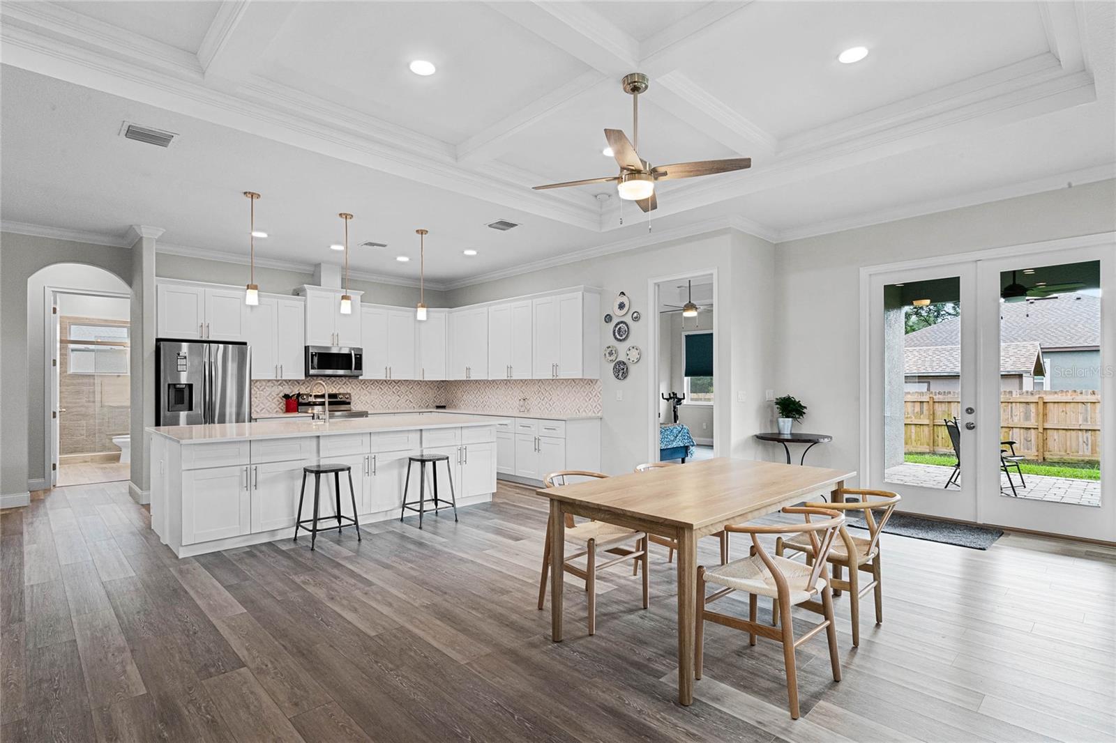 WEKIWA HILLS - Residential