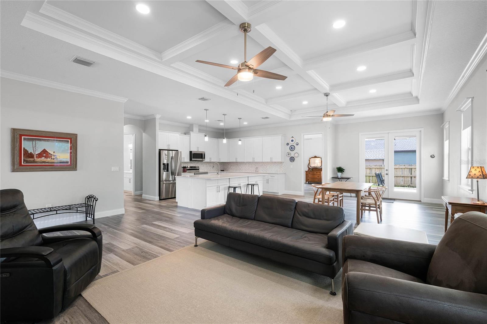 WEKIWA HILLS - Residential