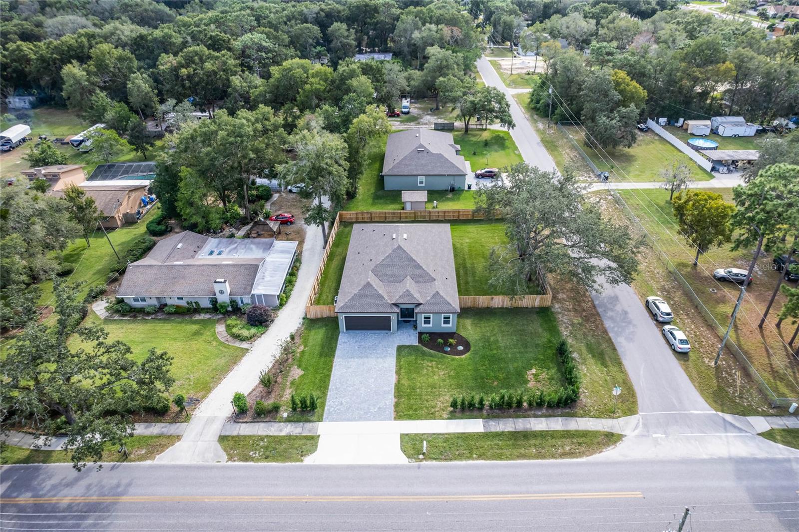 WEKIWA HILLS - Residential