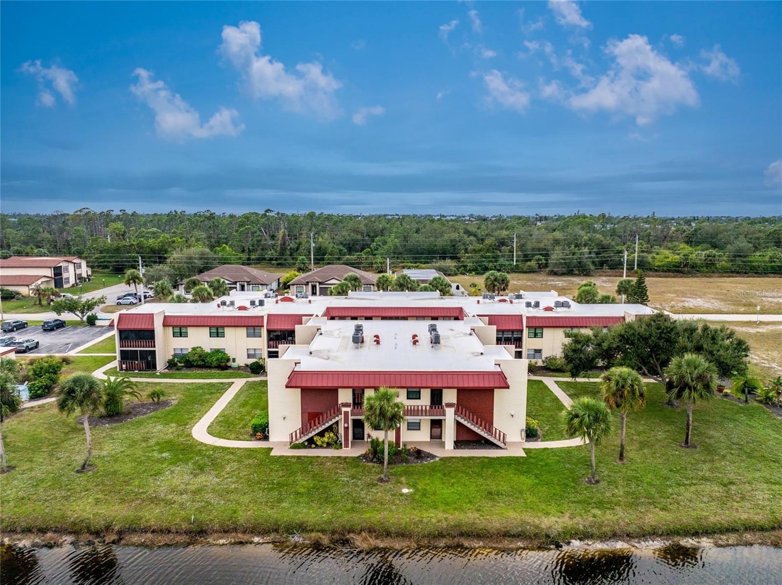 RIVERHOUSE - Residential