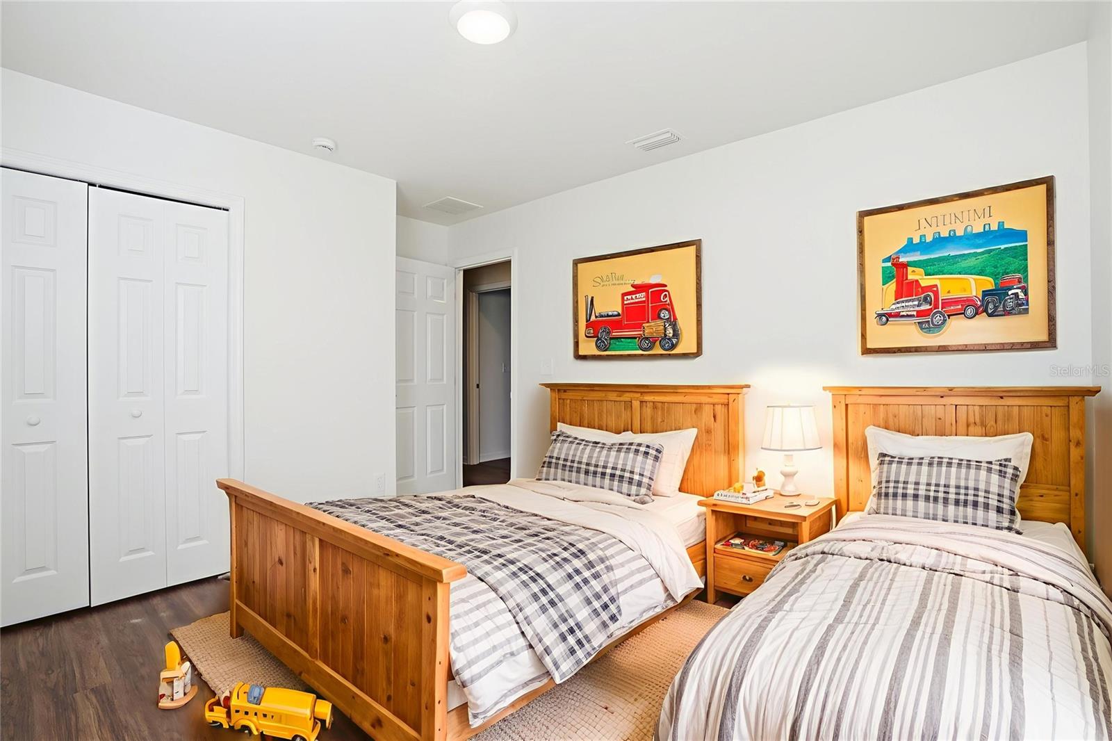 SOUTH BAY LAKES UNIT 2 - Residential