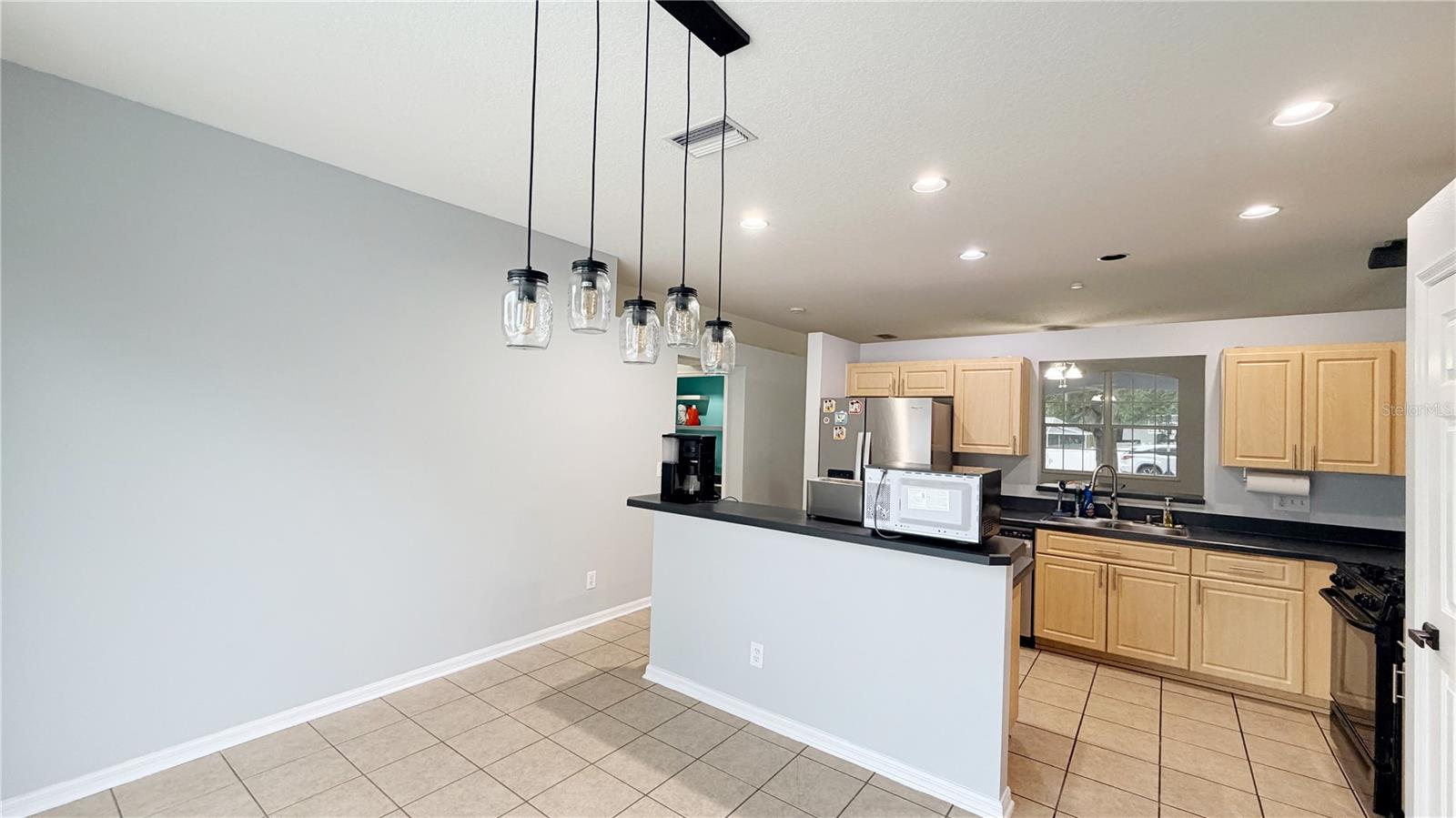 SOMERSET TR E - Residential Lease