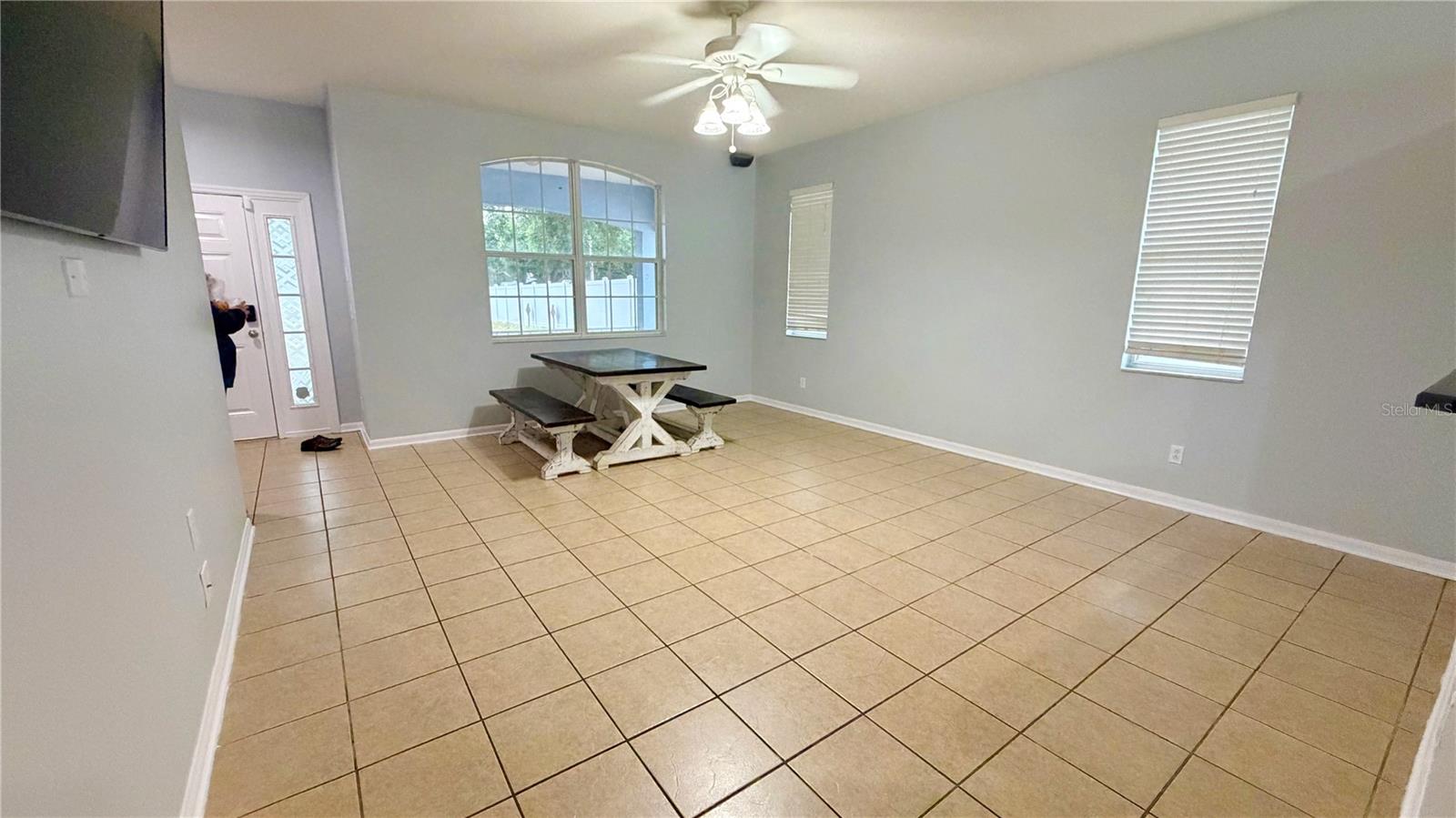 SOMERSET TR E - Residential Lease