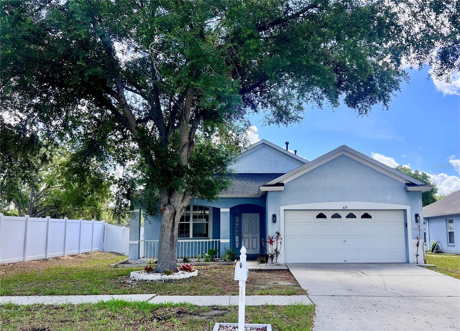 SOMERSET TR E - Residential Lease