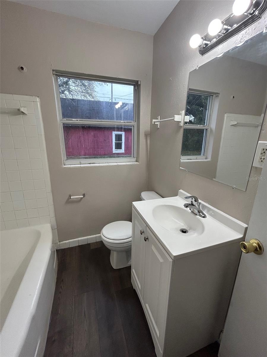 BEL-AIR SANFORD - Residential Lease