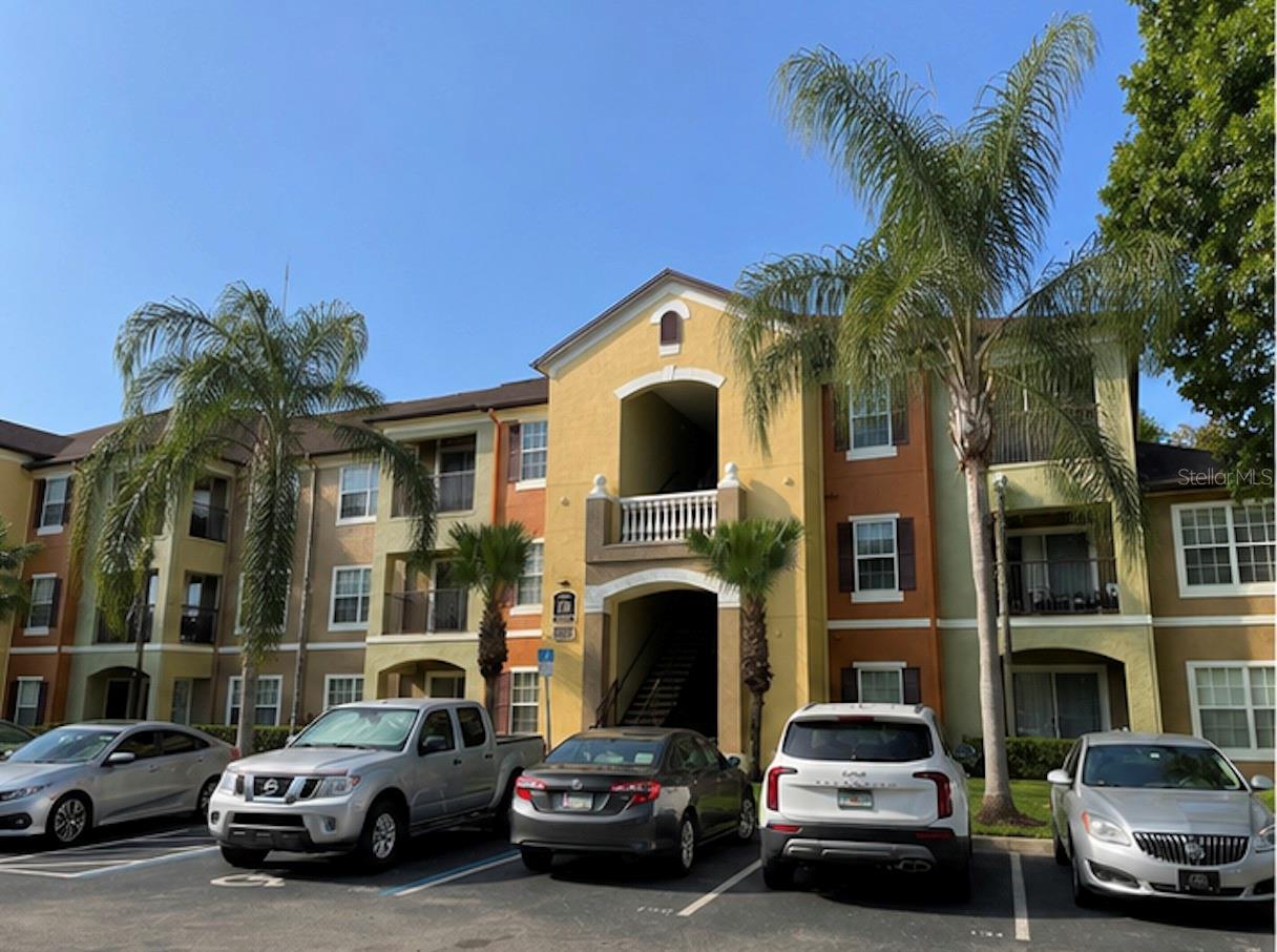 CREST PINES CONDO - Residential