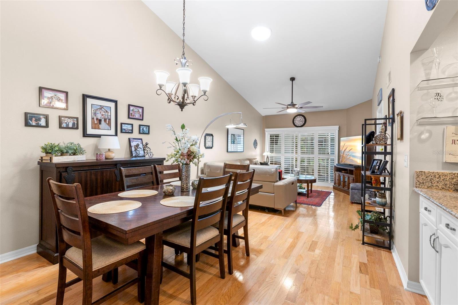 BROOKFIELD - Residential